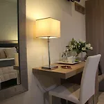 Zara فندق