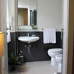 Hotel Zara 3*