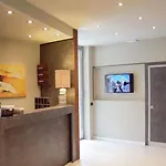 Zara 3* Milão