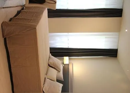 Zara 3*