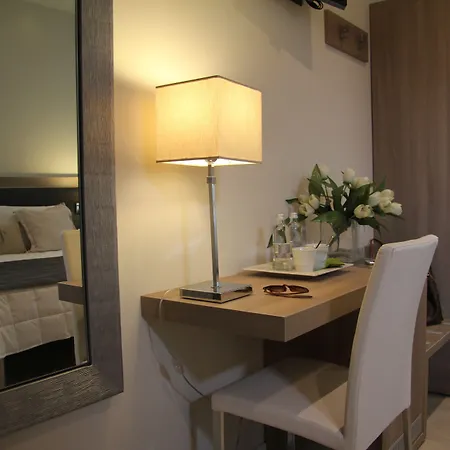Zara Hotel